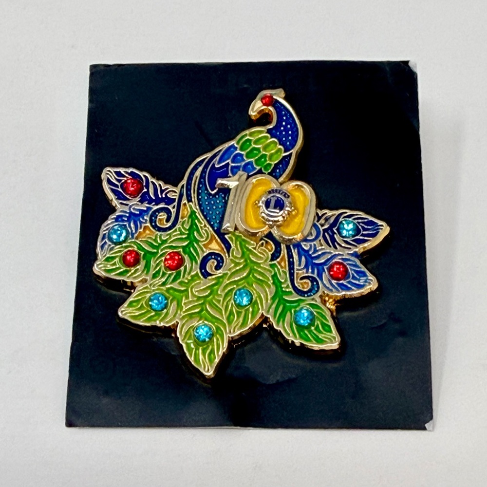 Lions Club Peacock Pinback Lapel Pin Yunnan China 2017-2018 100 year Collectible
